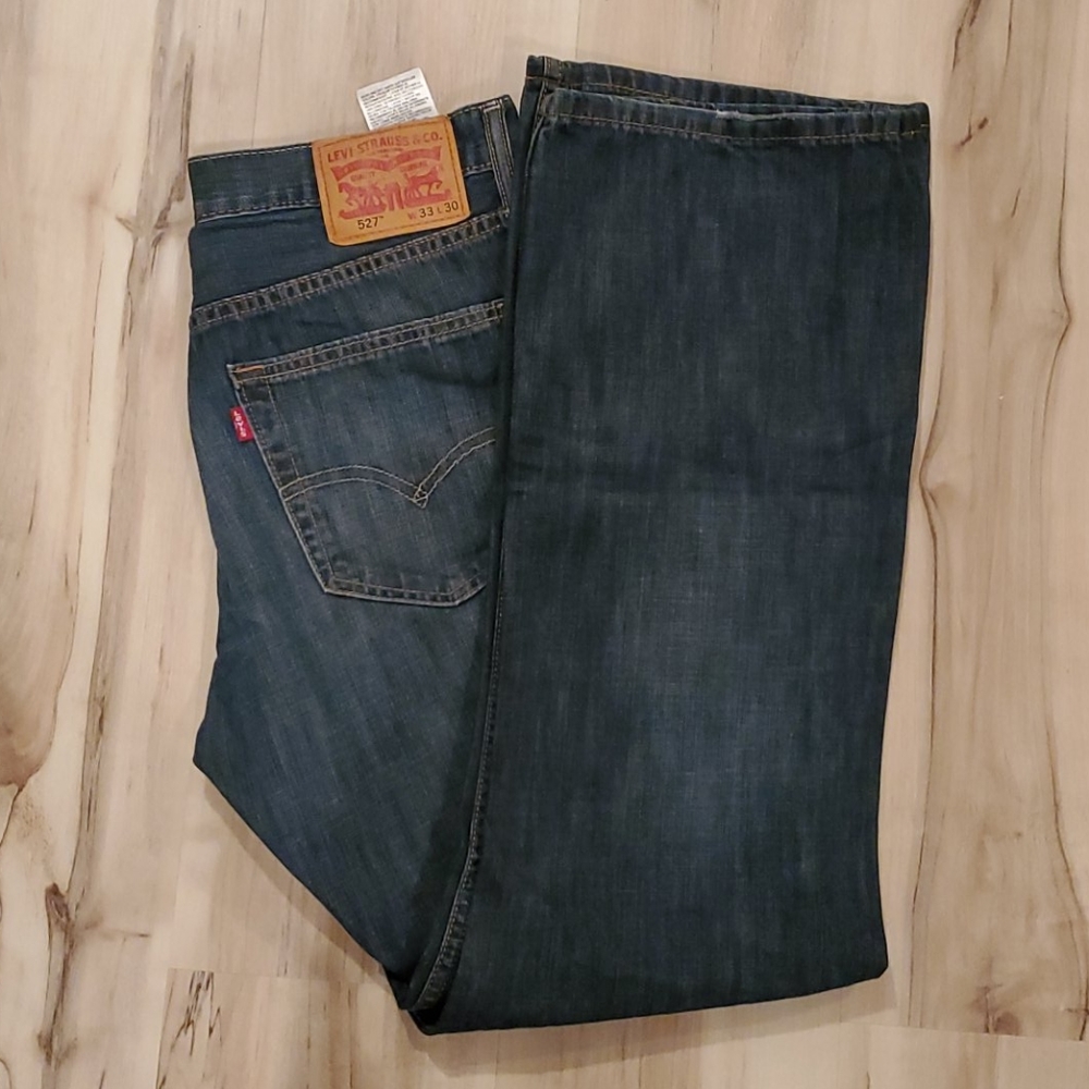 Men blue jeans
